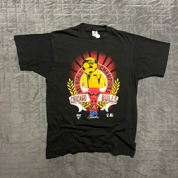 Vintage 1992 Chicago Bulls Championship Single Stitched Black Mens Large Shirt - Picture 1 of 8